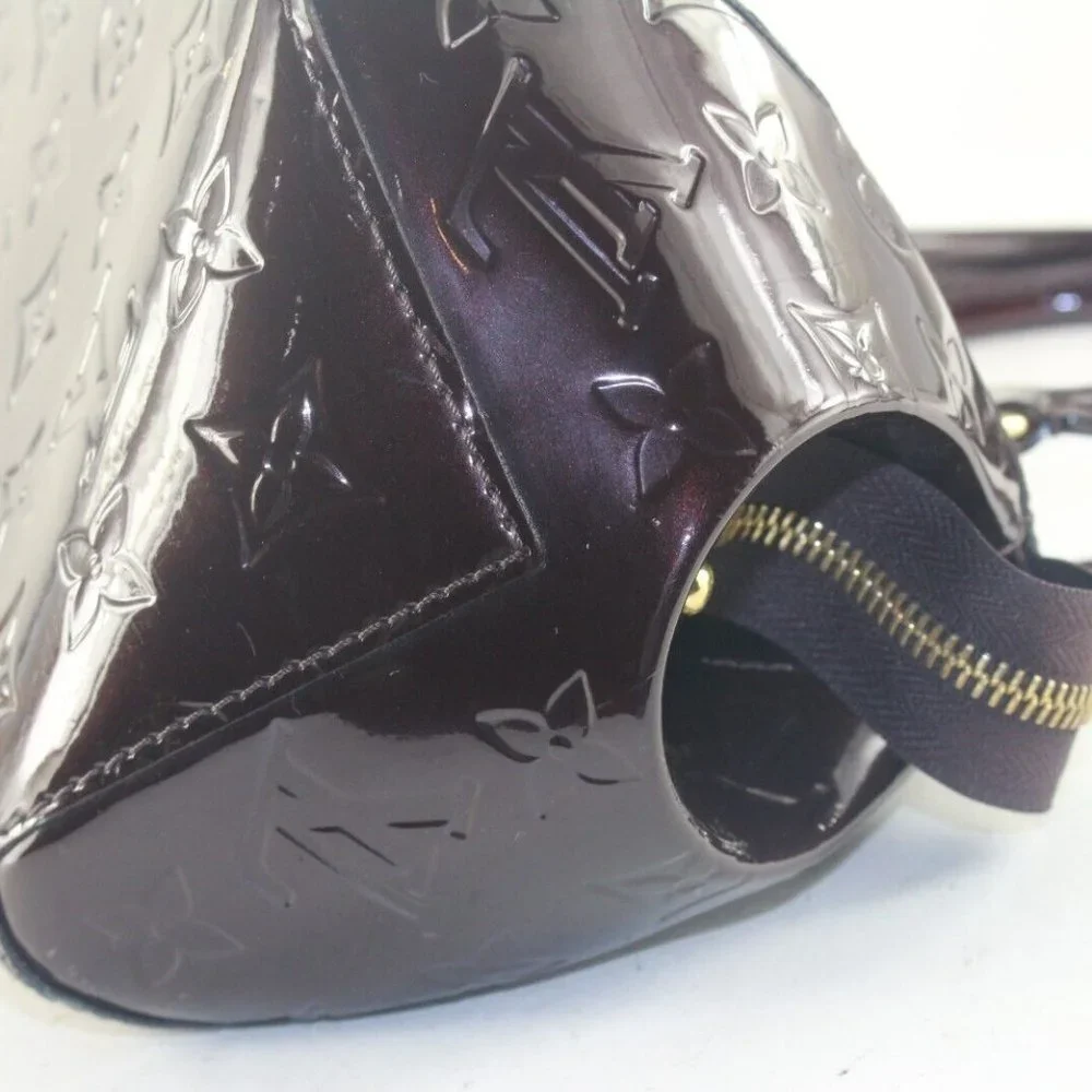 Louis Vuitton Amarante Sherwood PM Shoulder 4LVS921K